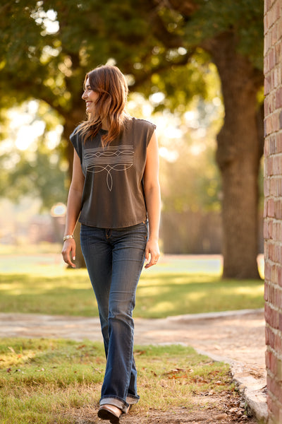 Women’s Dallas Cropped Tee