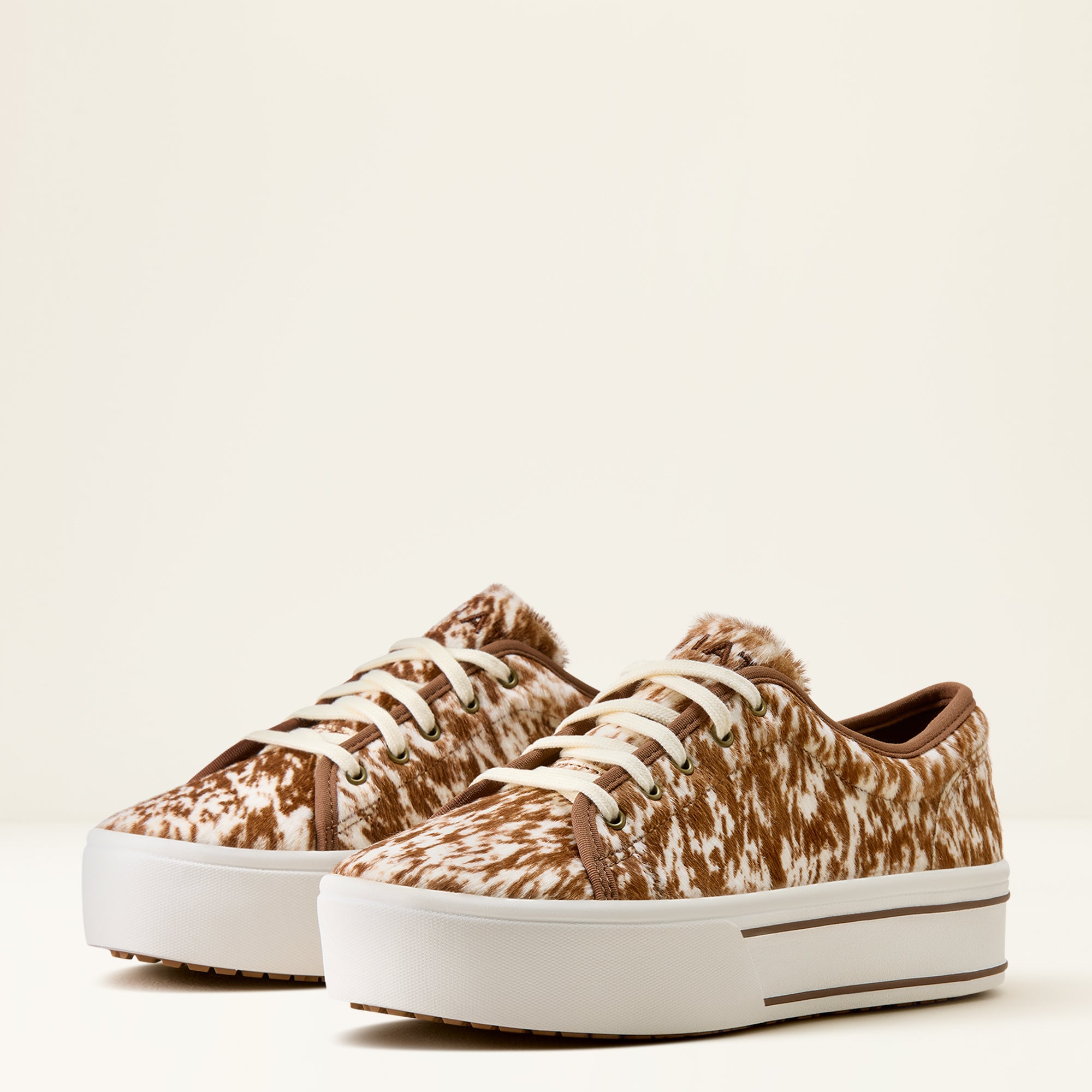 Ariat Women’s Speckled Cow Print Skylar Shoes (0403)