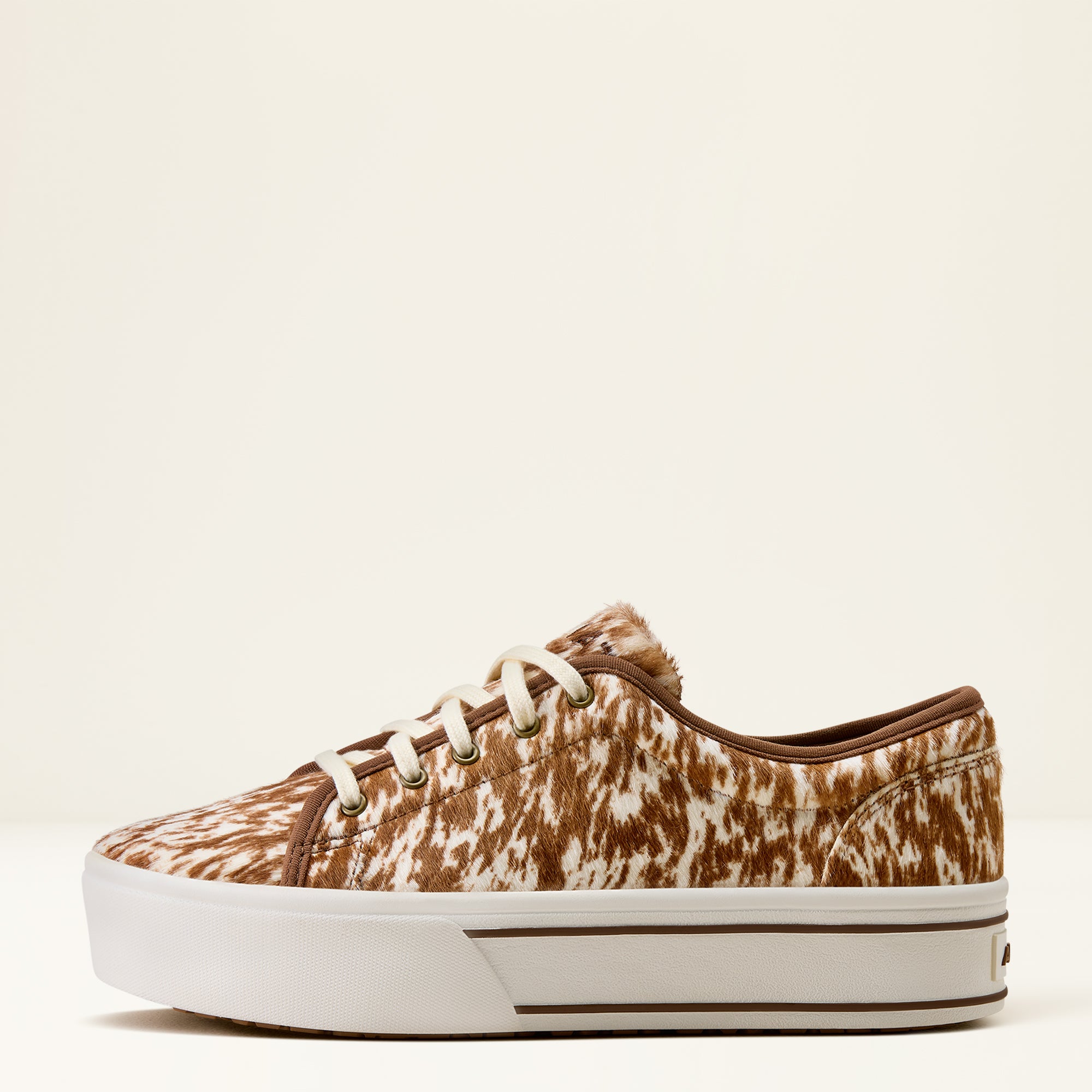 Ariat Women’s Speckled Cow Print Skylar Shoes (0403)