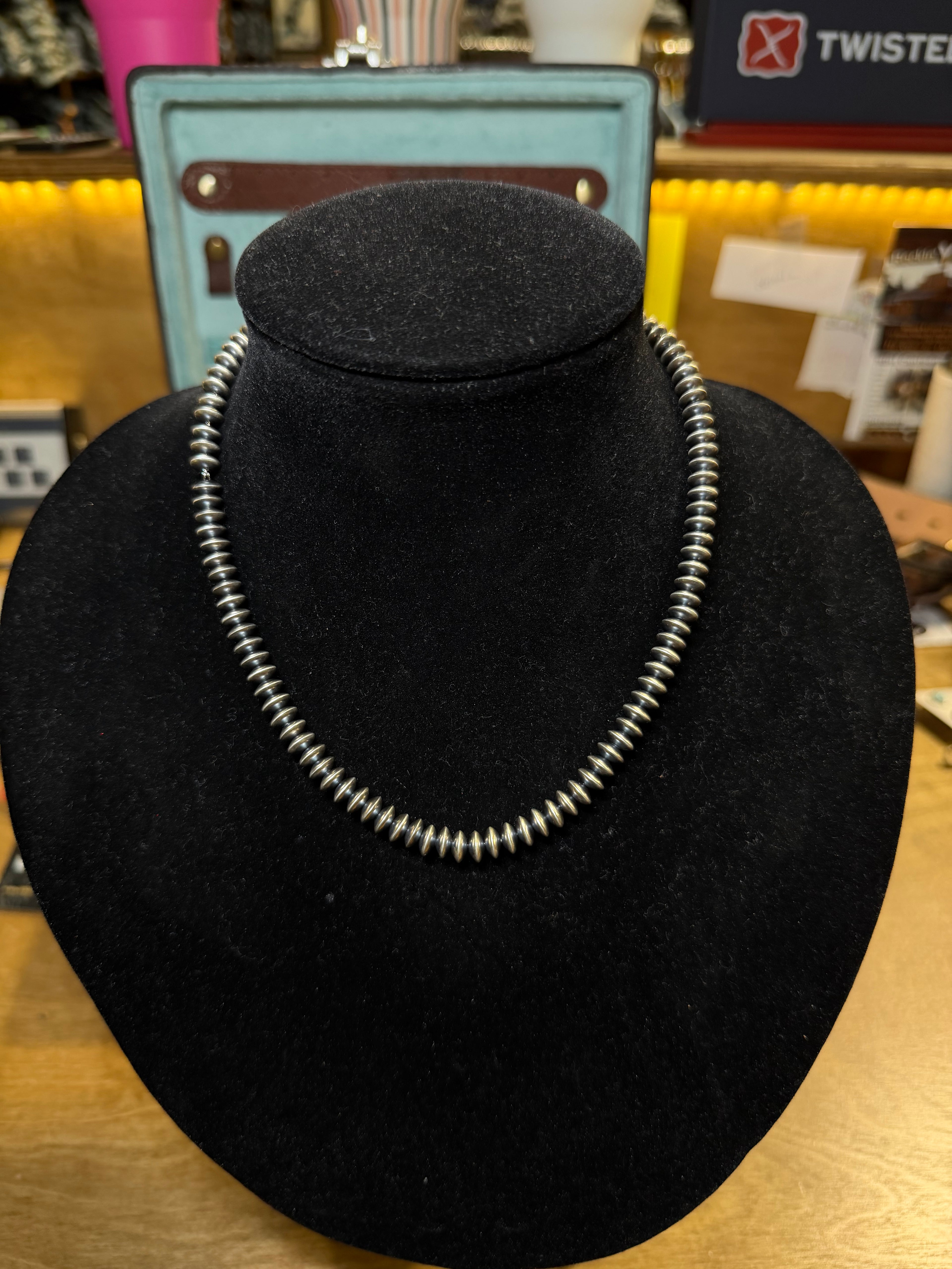 Classic Sterling Silver Saucer Bead Neclace
