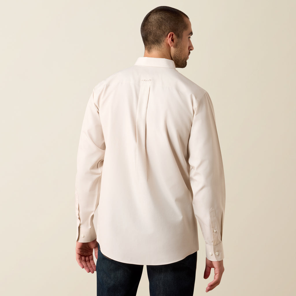 Ariat Wrinkle Free Solid Pinpoint Oxford Classic Fit Shirt – Savannah Tan