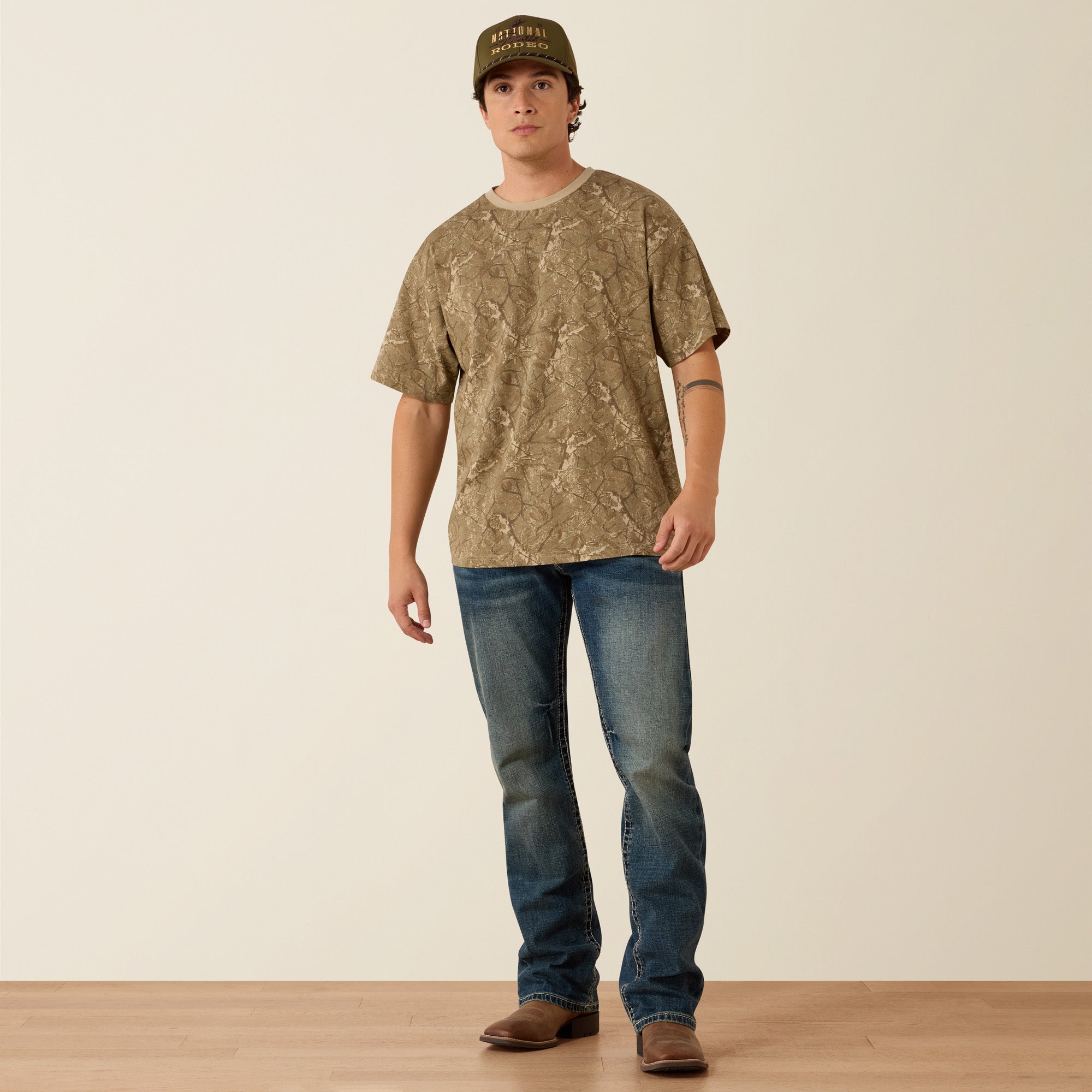 Ariat ToughStock Boxy T-Shirt – Beige Camo