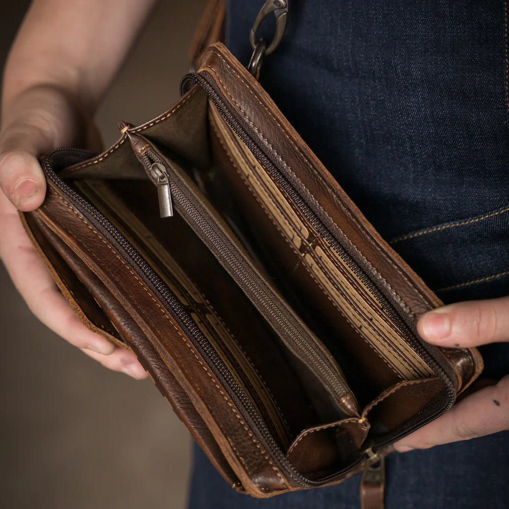 Bandera Chocolate QuickDraw Crossbody Wallet
