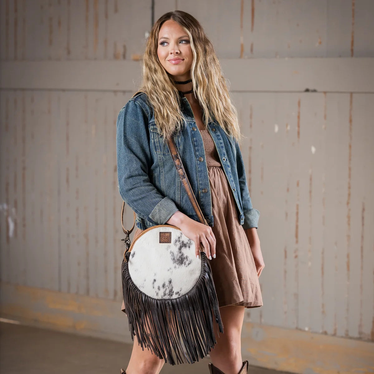 Guadalupe Cowhide Sage Circle Crossbody