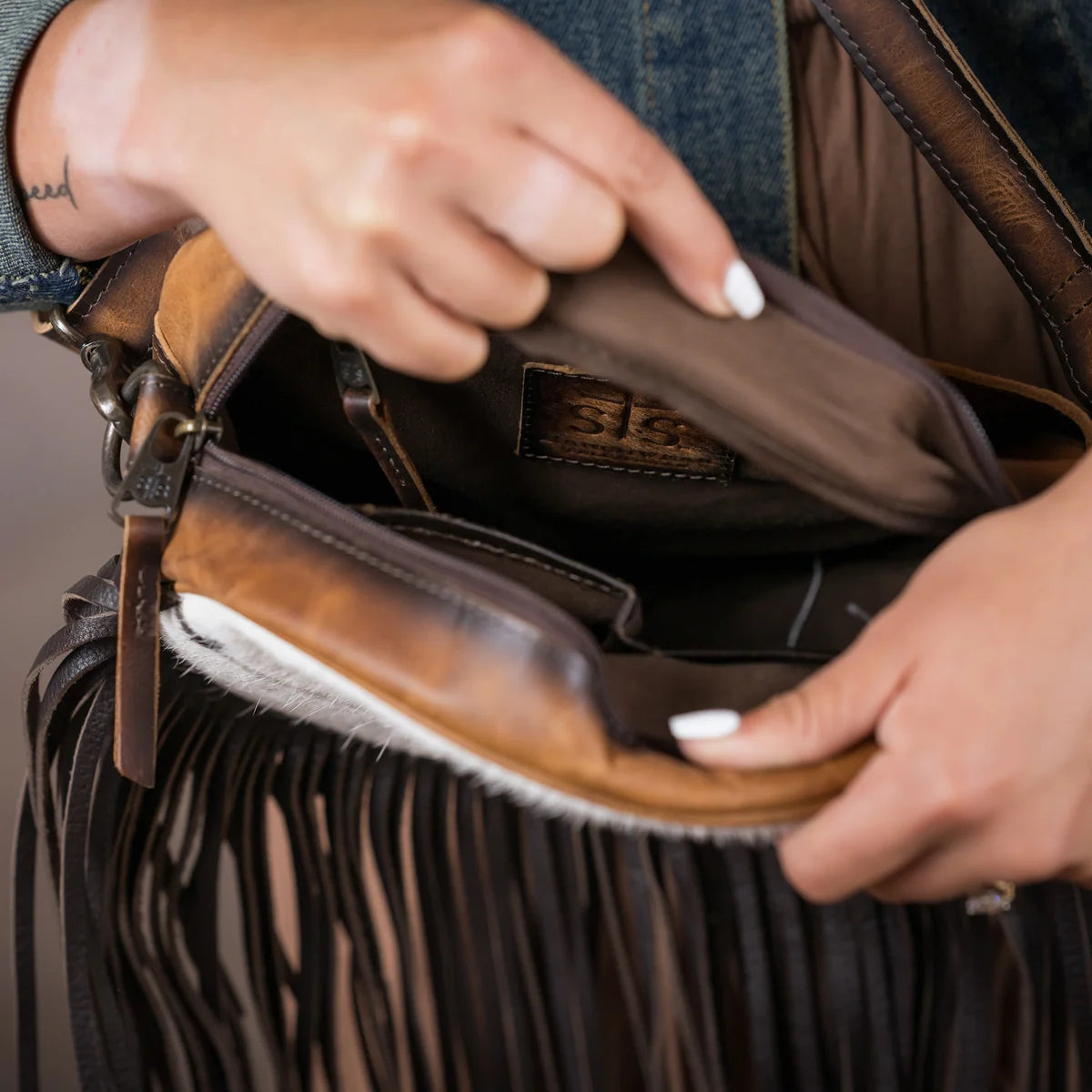 Guadalupe Cowhide Sage Circle Crossbody