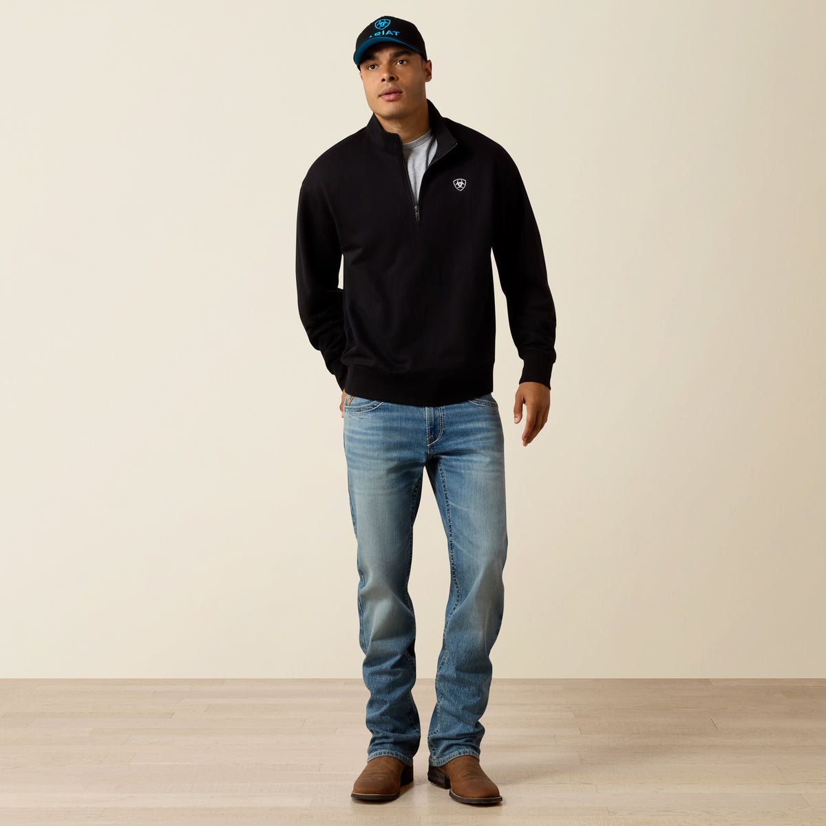 Men’s Solid Black Sweatshirt