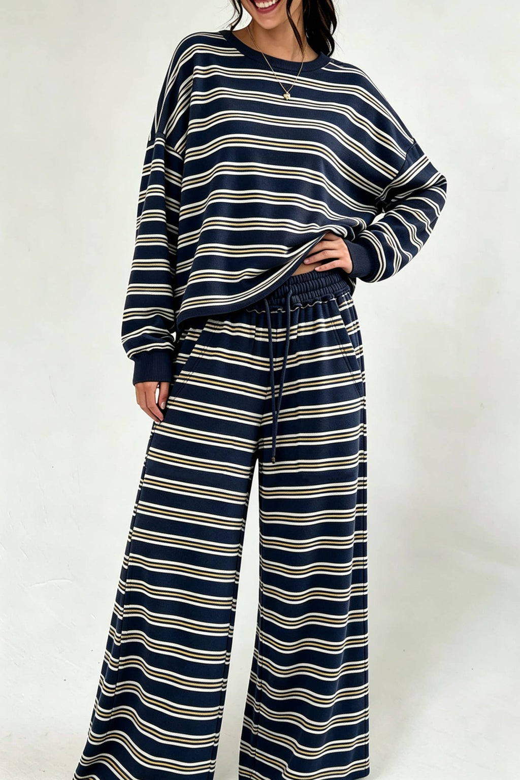 Back Cutout Top and Wide Leg Pants 2pcs Set