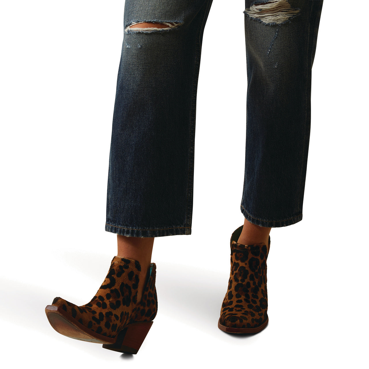 Ariat: Ultra High Rise Tomboy Straight Jean – Desert Down Ranch Wear