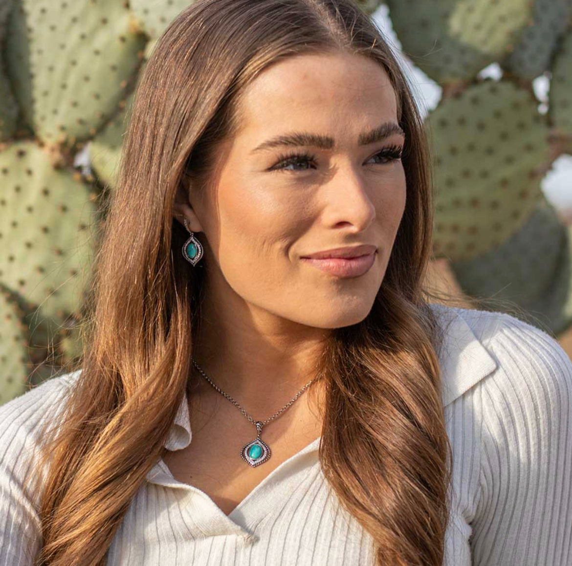 Sparkling Desert Skies Turquoise Necklace (NC5636)