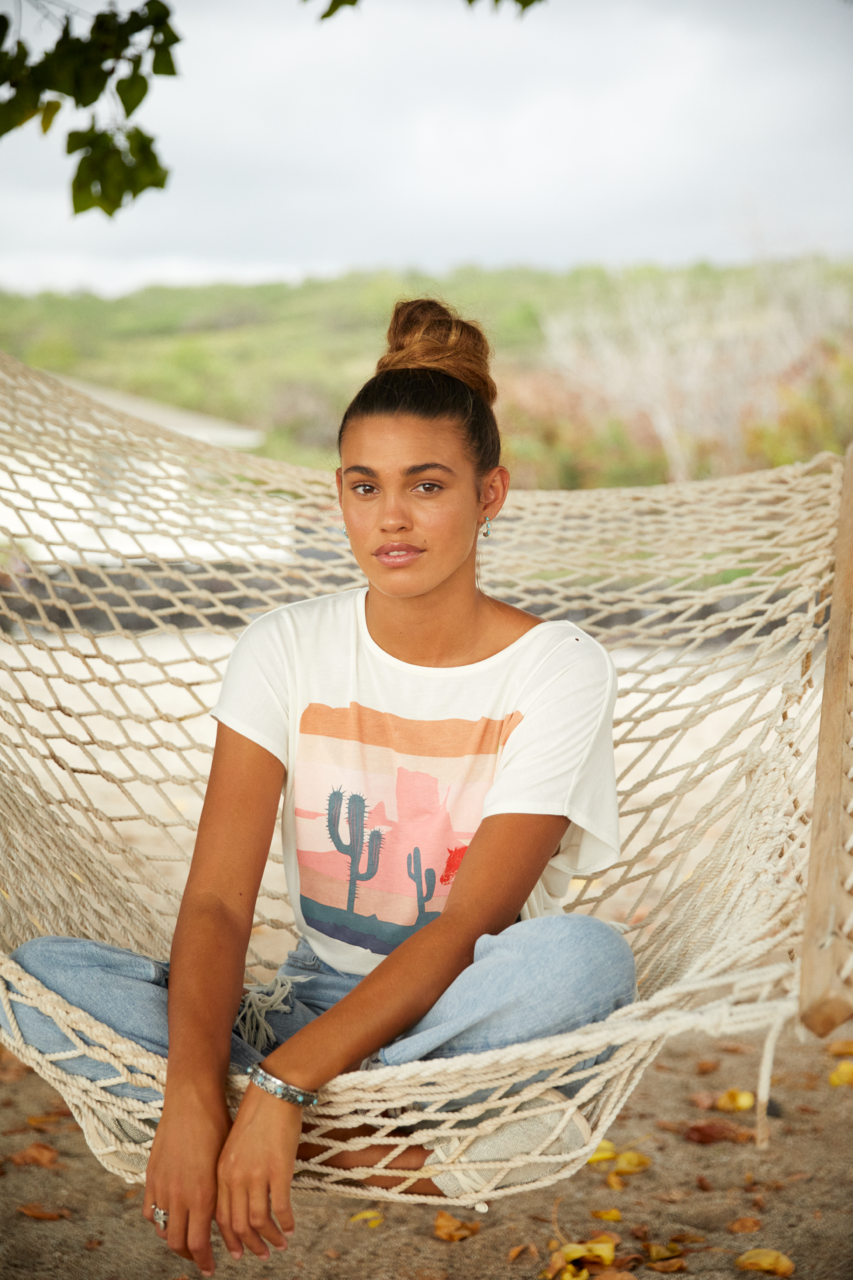 Ariat Women’s High Rise Tomboy Mykonos Jean (5187)