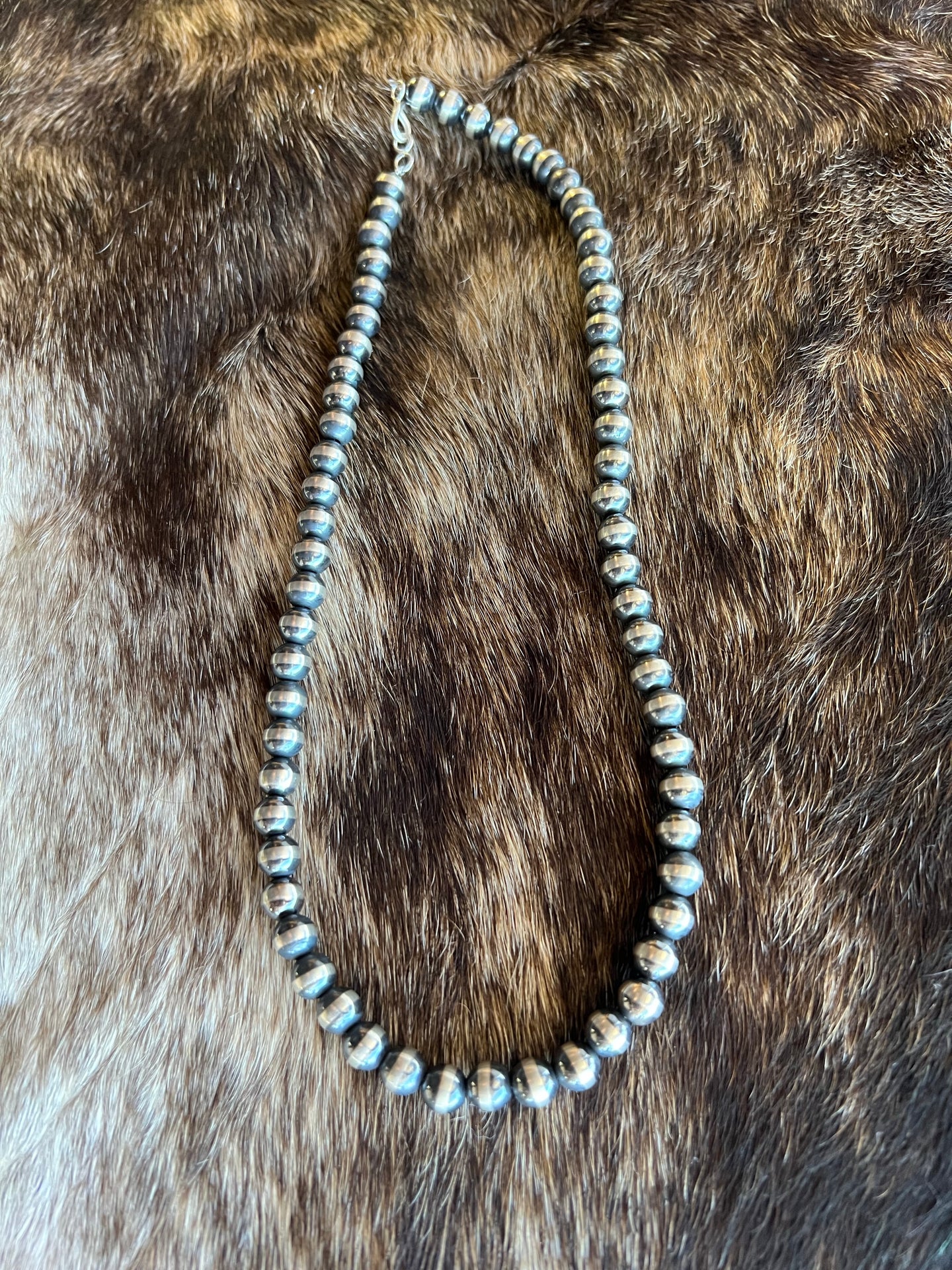Navajo Pearls 8mm 20”