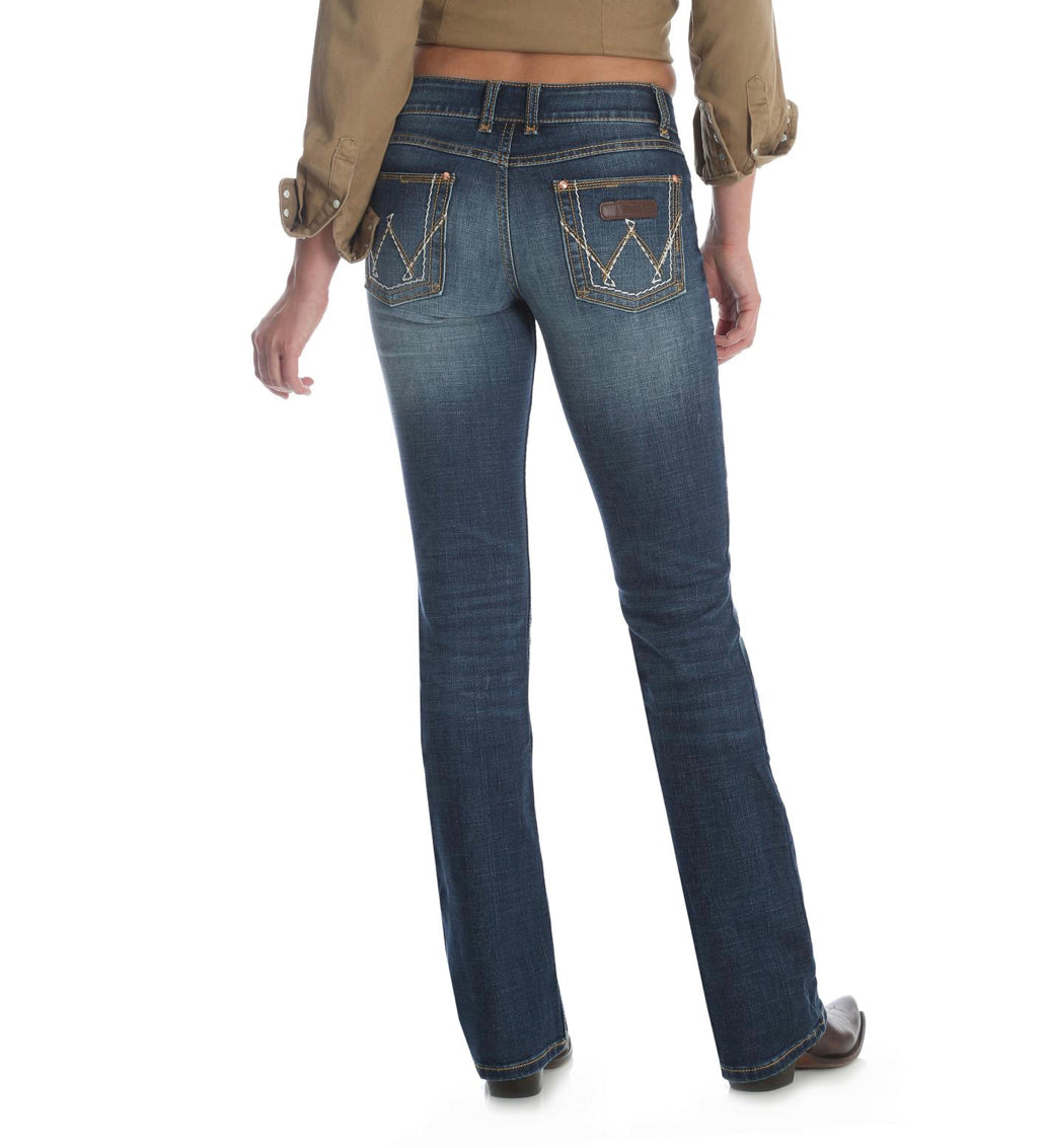 WOMEN'S WRANGLER RETRO® MAE JEAN IN MS WASH