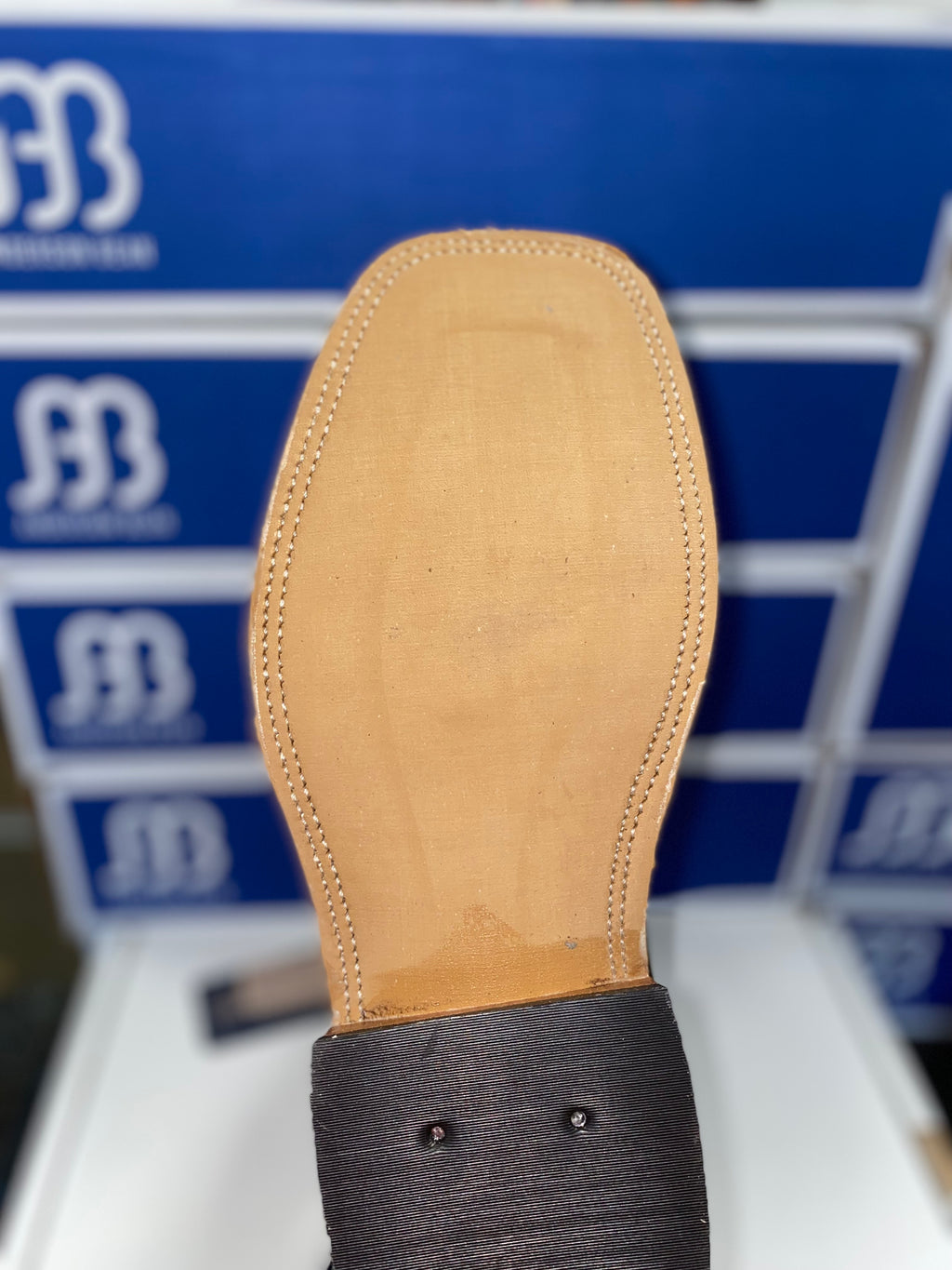 Anderson Bean Brown Safari Cape Buffalo (331302)