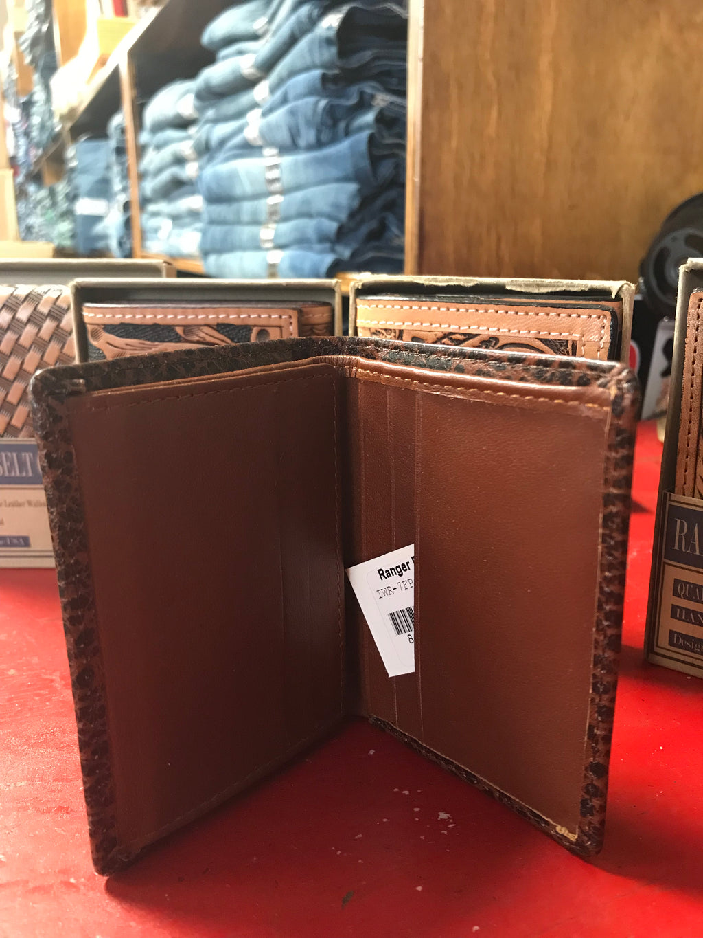 Ranger Belt Company Bifold Wallet (IWR-7FP)