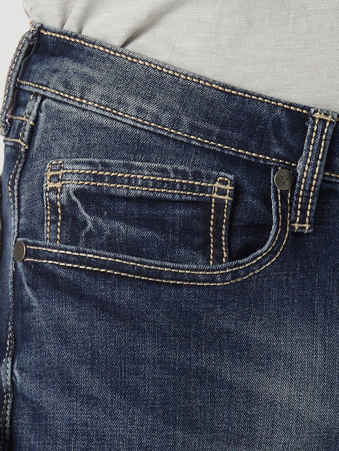 MEN’S WRANGLER® 20X® NO. 42 VINTAGE BOOTCUT JEAN IN MIDLAND COMFORT STRETCH (42mwxmd)