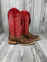 Load image into Gallery viewer, Women&#39;s Macie Bean Top Hand Tan Big Bass Red Top Cowgirl Boots (m2007)

