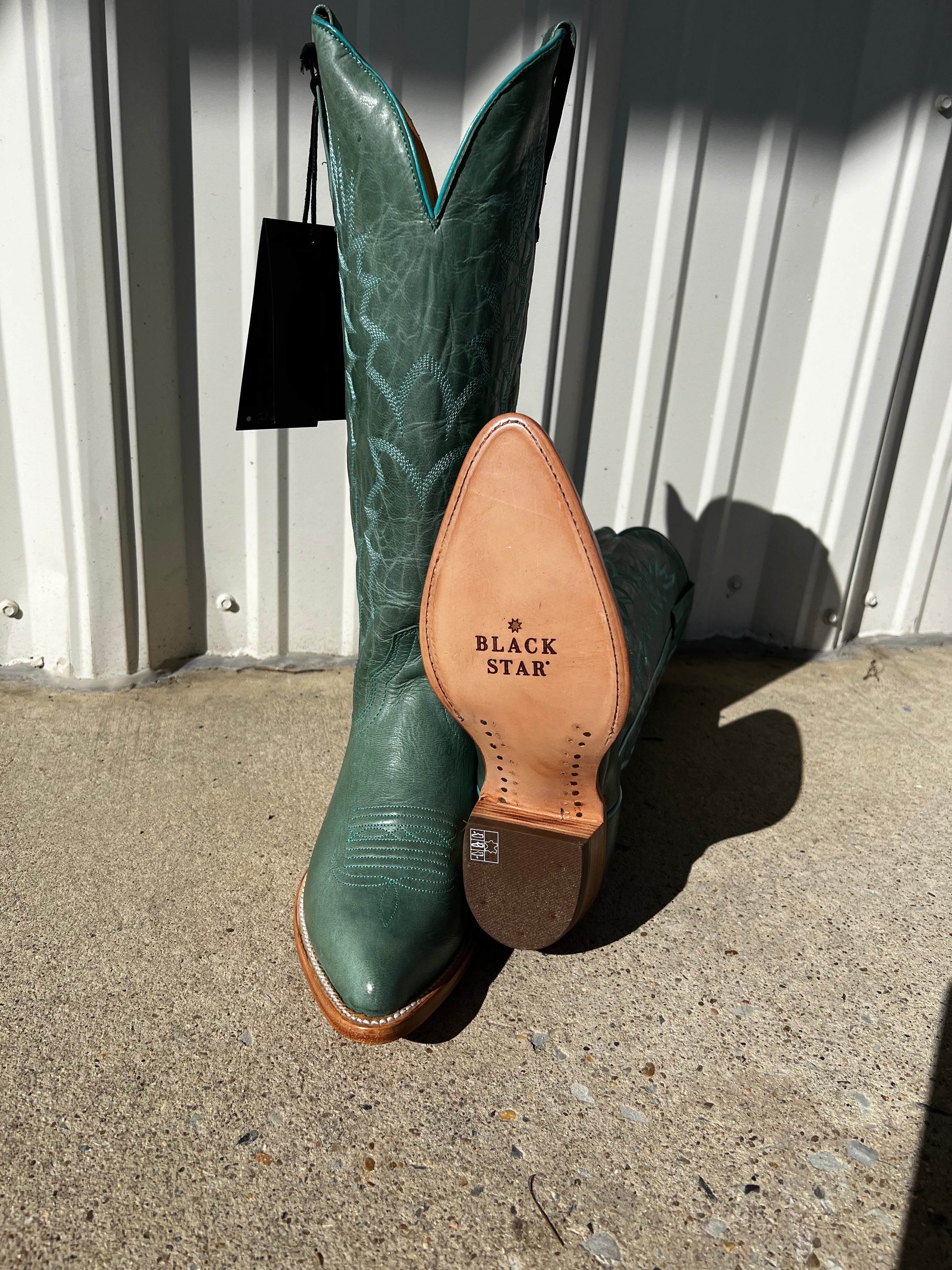 Black Star Sierra Boots