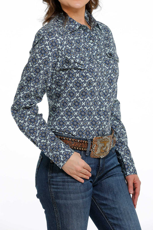 Women’s Cinch Blue Pearl Snap Shirt