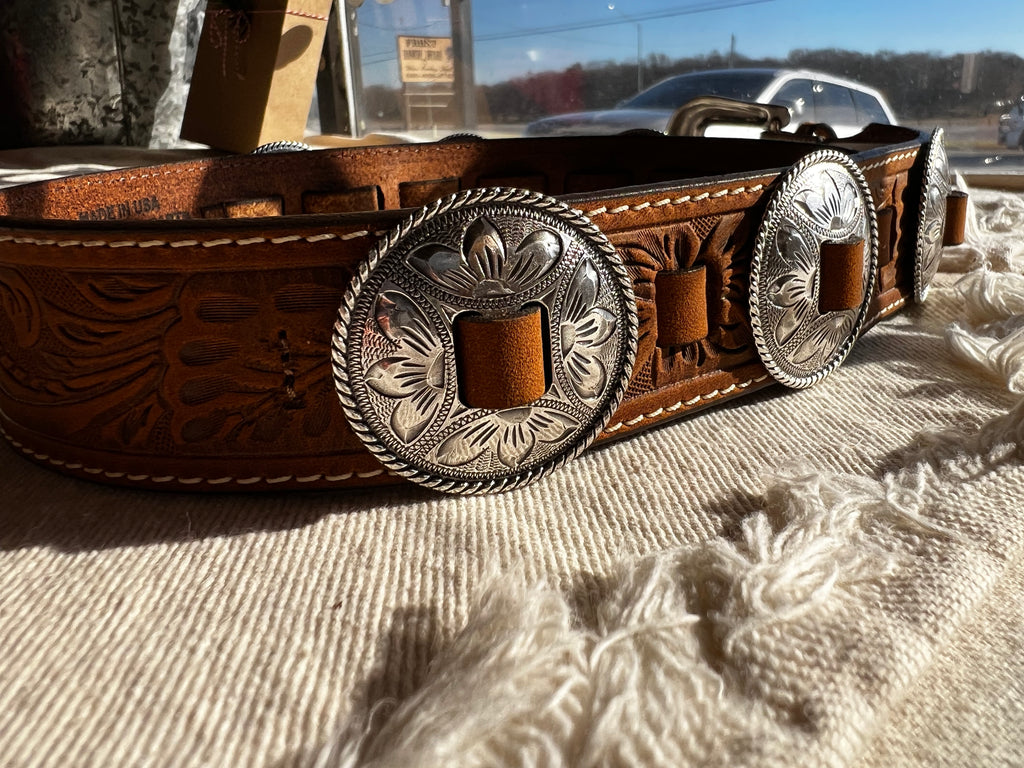 Tony Lama Women’s Concho Belt (c51309)