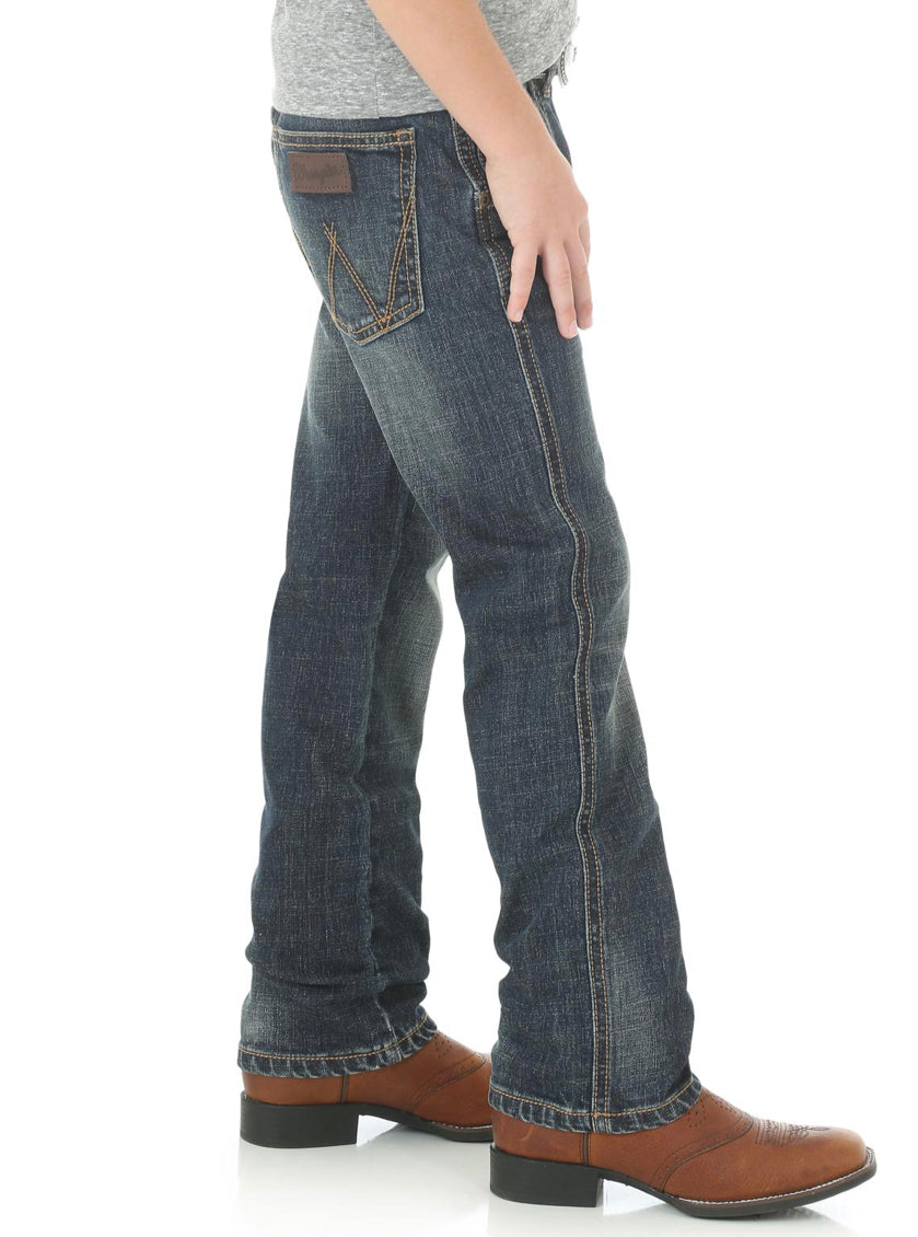 Wrangler Retro® Slim Straight Jean Boys (88JWZBZ)