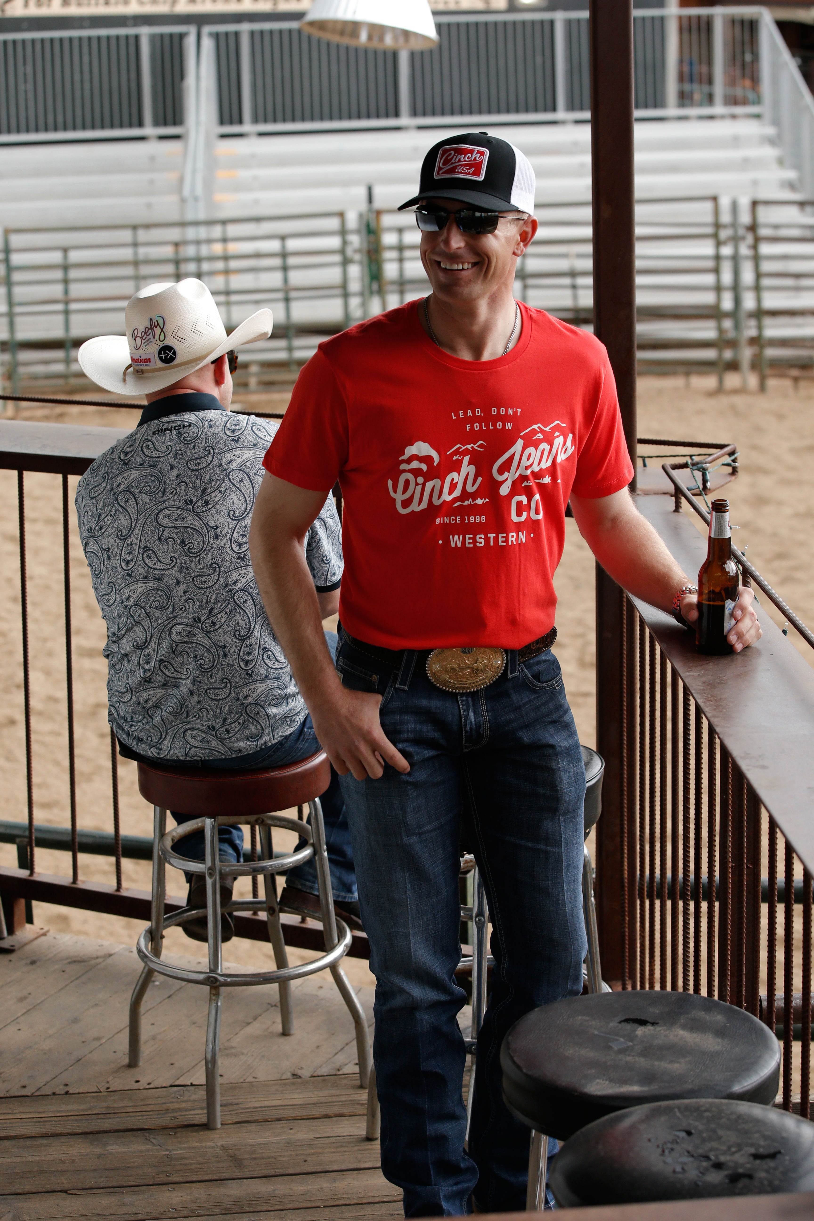 Cinch Men’s Red Logo Tee