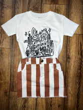 Load image into Gallery viewer, Desert Dreamin Youth Tee
