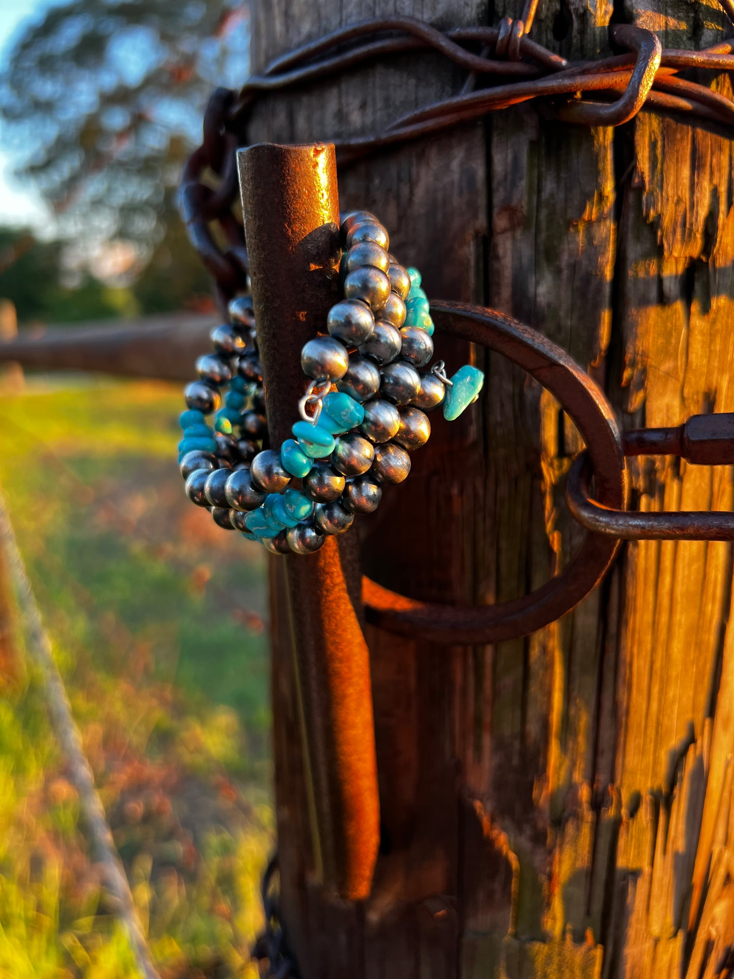 Memory Wire Navajo Pearls with Kingman Turquoise Bracelet