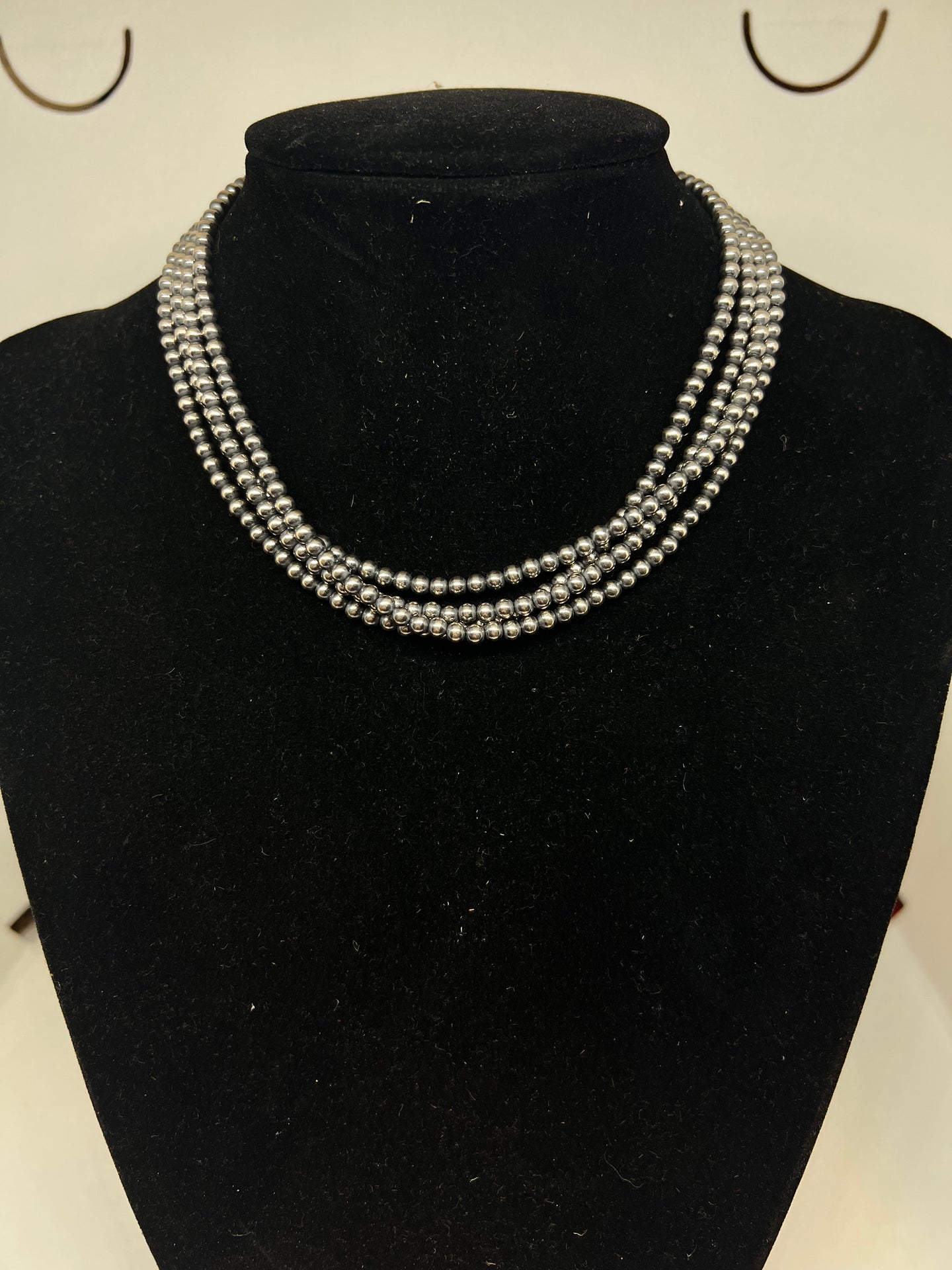 Navajo 16” Silver Pearl Necklace