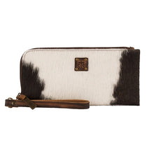 Load image into Gallery viewer, STS Classic Cowhide Clutch (1184)
