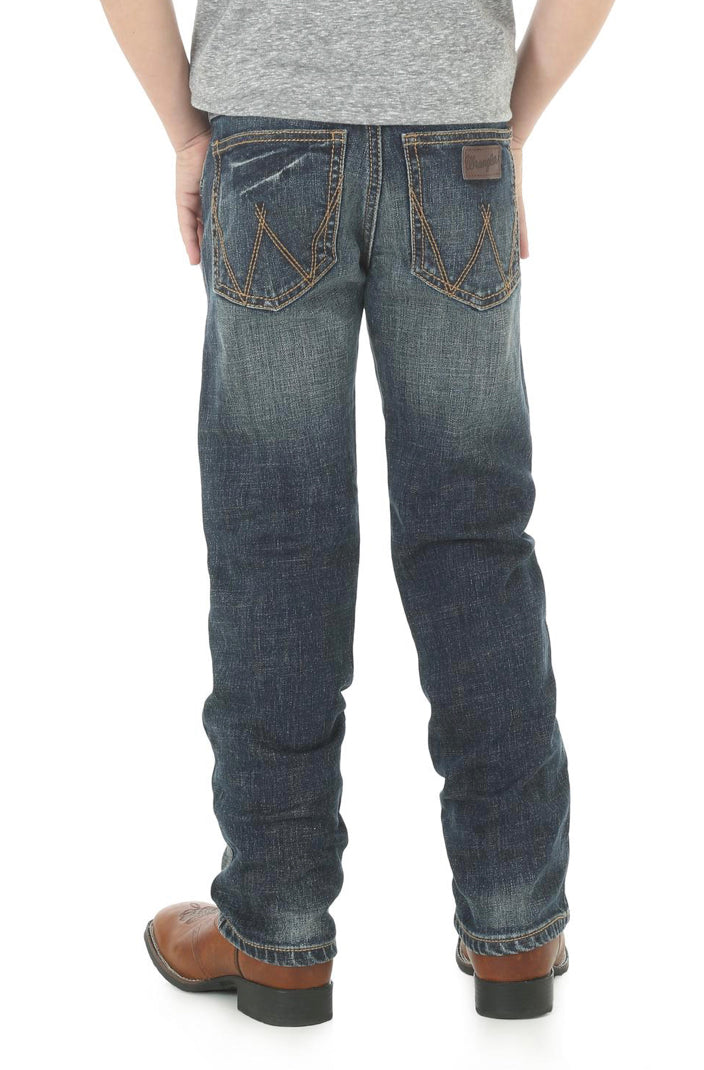 Wrangler Retro® Slim Straight Jean Boys (88JWZBZ)