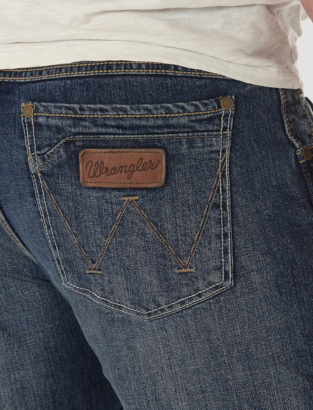 MEN'S WRANGLER RETRO® SLIM FIT BOOTCUT JEAN IN LAYTON (WLT77ly)