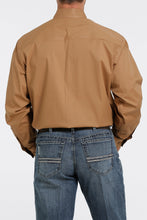 Load image into Gallery viewer, Cinch Men’s Solid Brown Shirt (5377)
