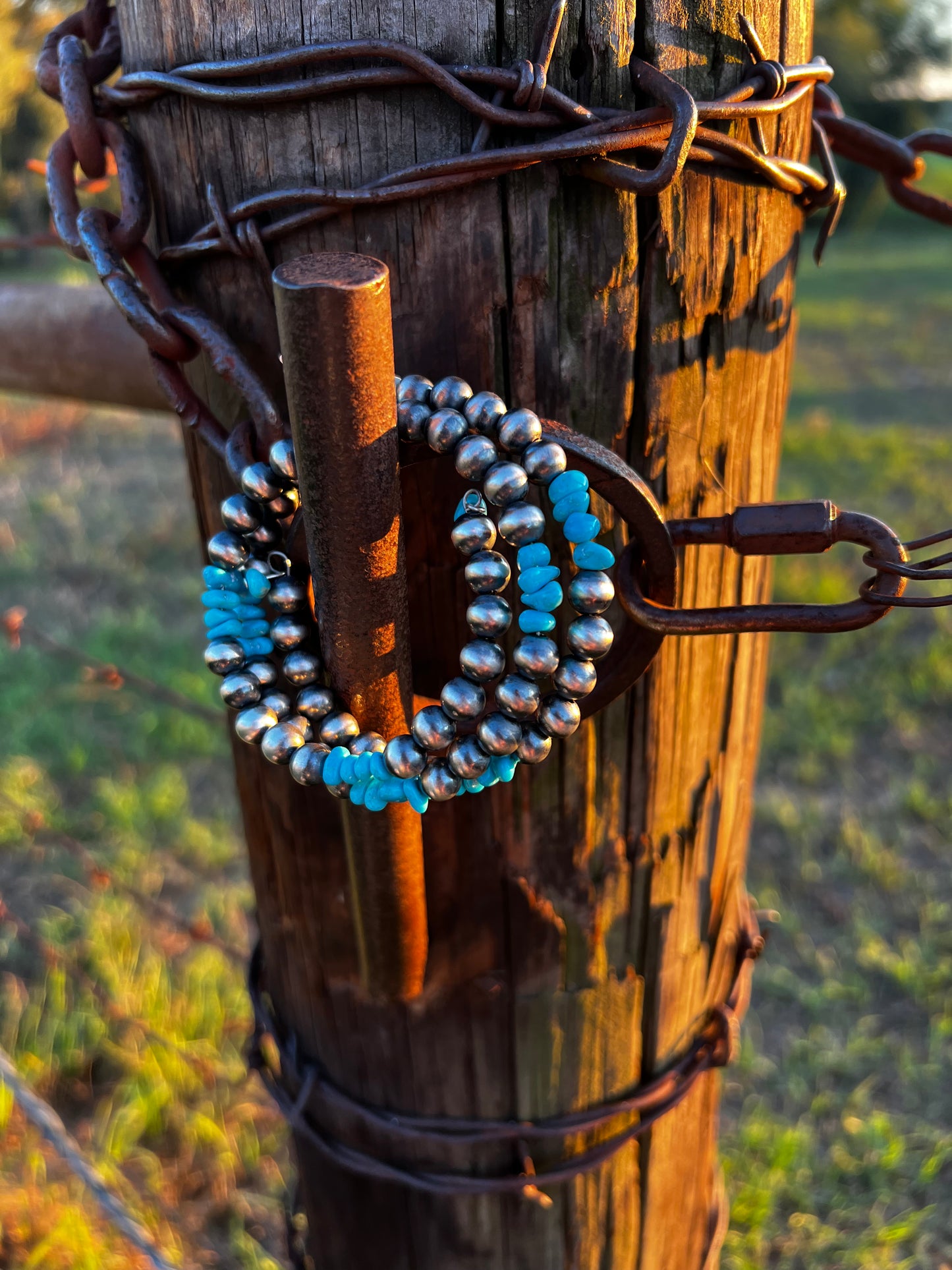 Memory Wire Navajo Pearls with Kingman Turquoise Bracelet