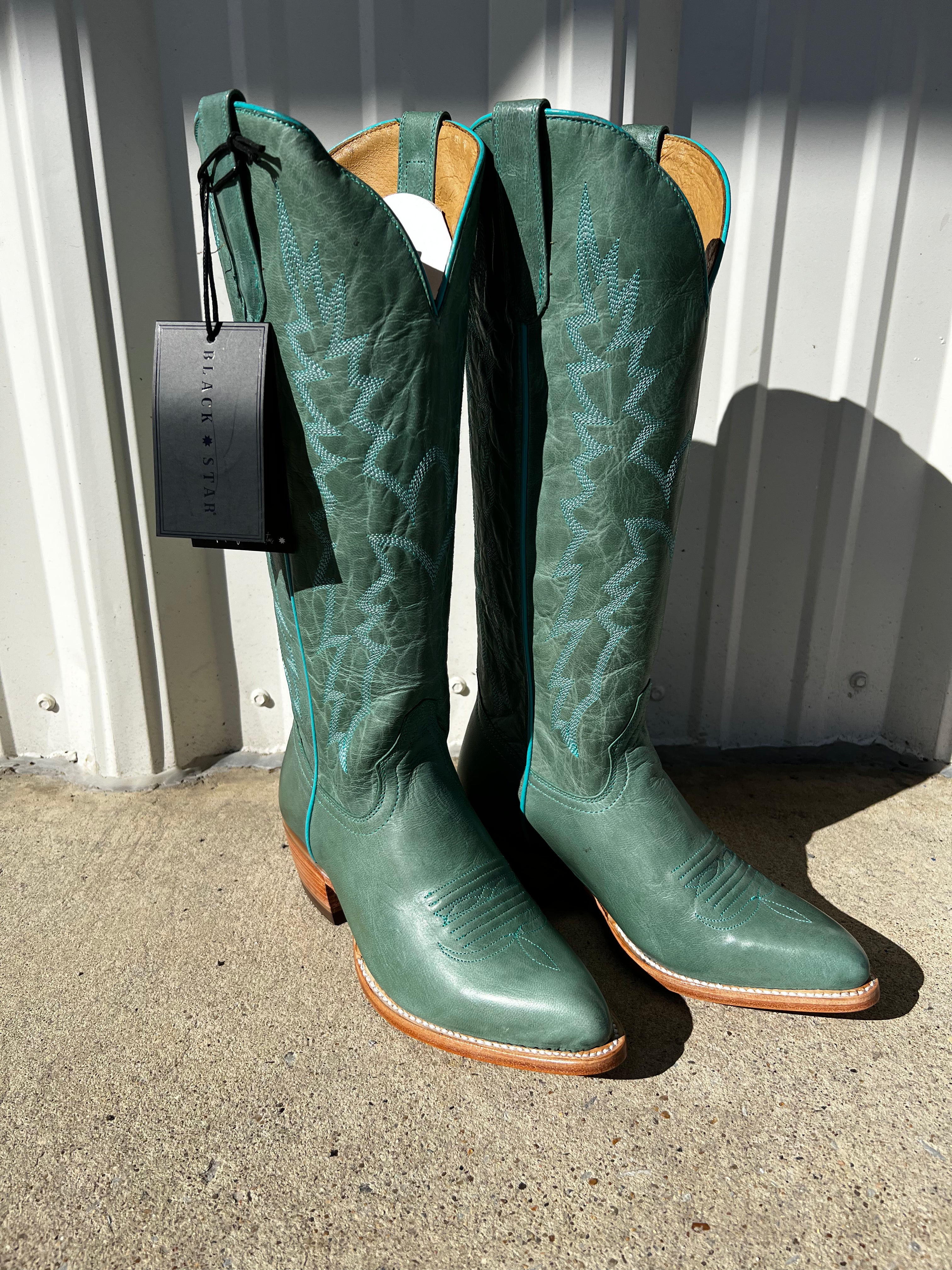 Black Star Sierra Boots