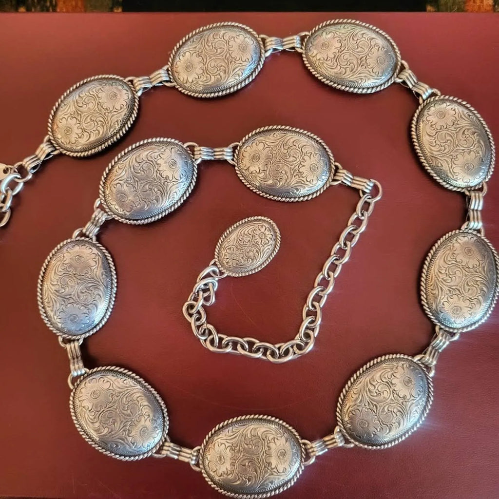 Tony Lama Women's Nicole Concho Link Belt