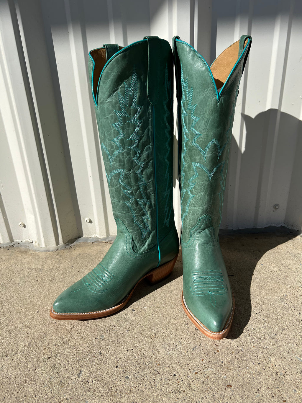 Black Star Sierra Boots