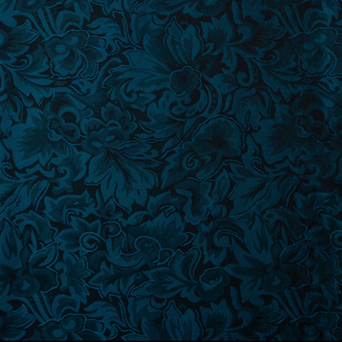 Wyoming Traders Baroque Jacquard Wild Rags