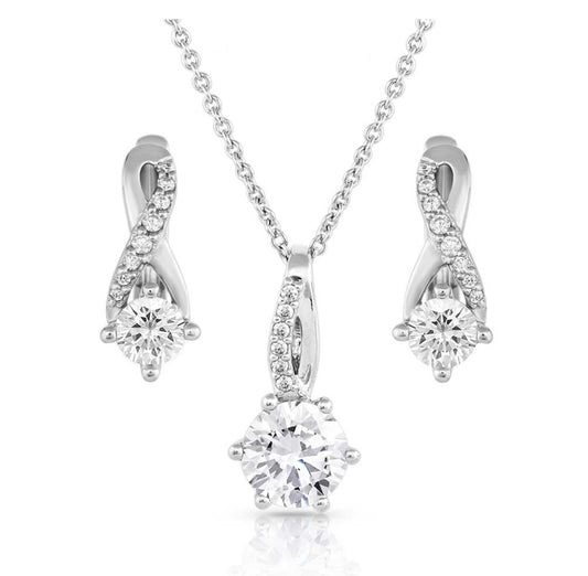 The Right Note Crystal Jewelry Set
