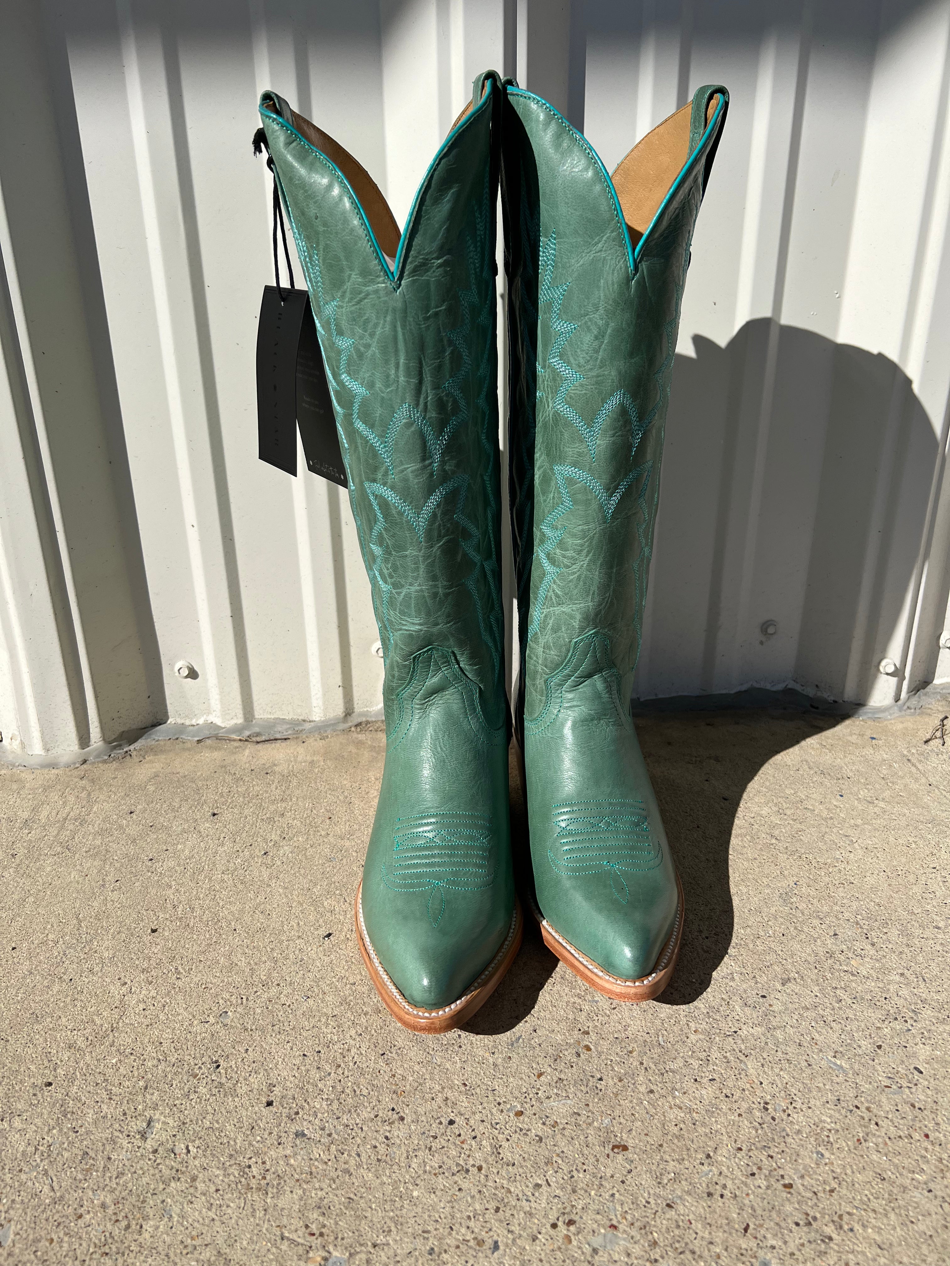 Black Star Sierra Boots